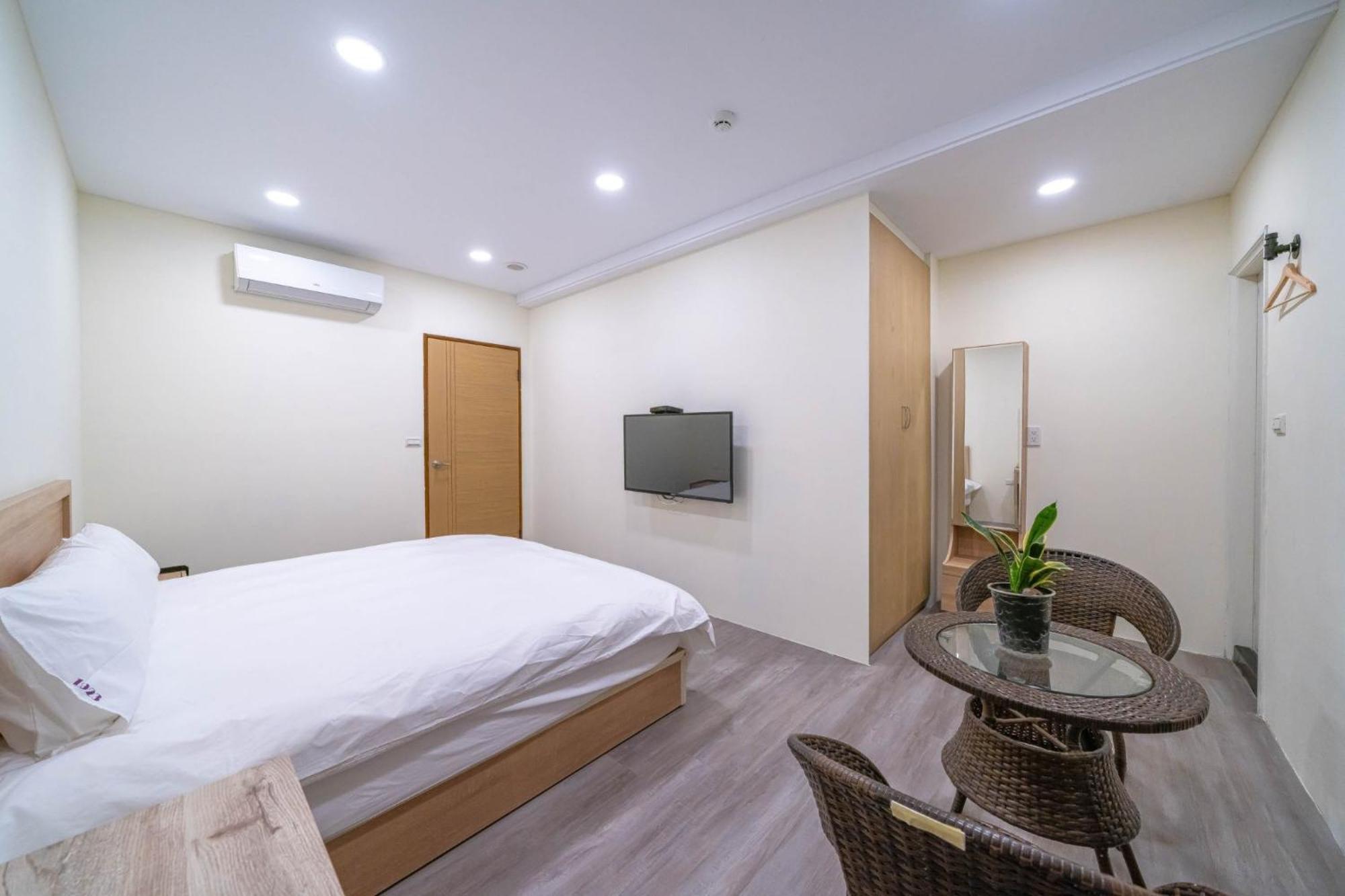 Ferienwohnung Fu Bo Ju Tainan Exterior foto
